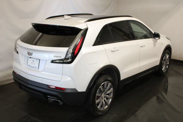 Used 2021 Cadillac XT4 Sport w/ Driver Assist Package AWD/4WD image 3