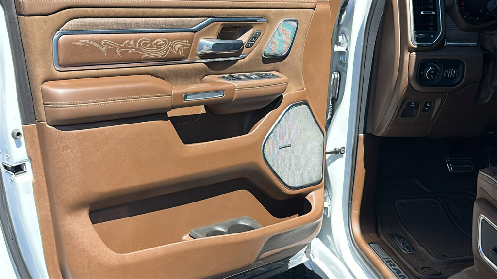 Used 2024 RAM 1500 Limited image 23