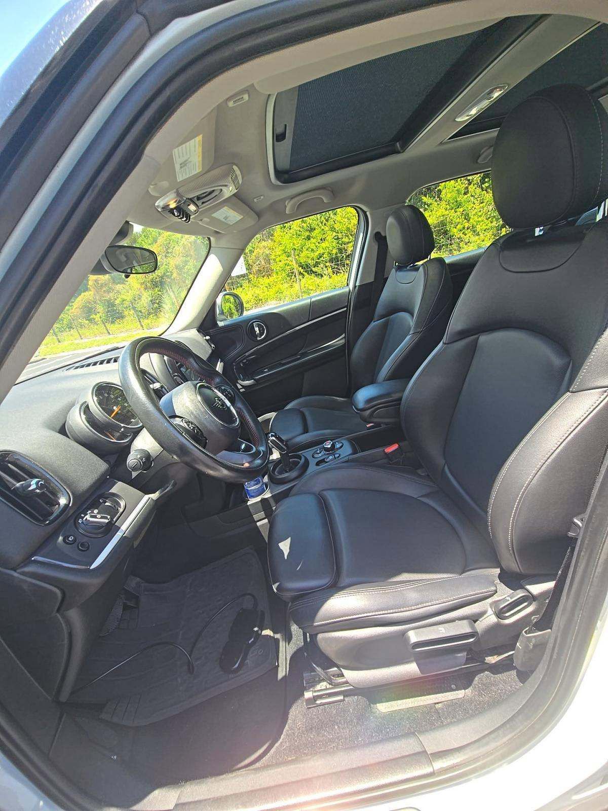 Used 2020 MINI Cooper Countryman S FWD image 3