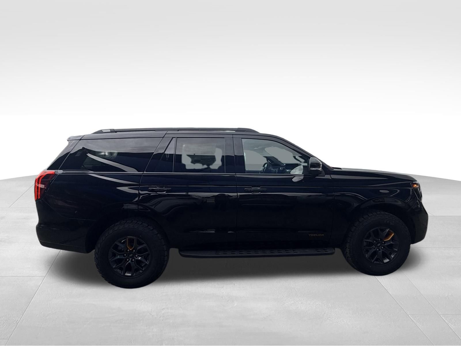 New 2026 Ford Expedition Tremor image 29