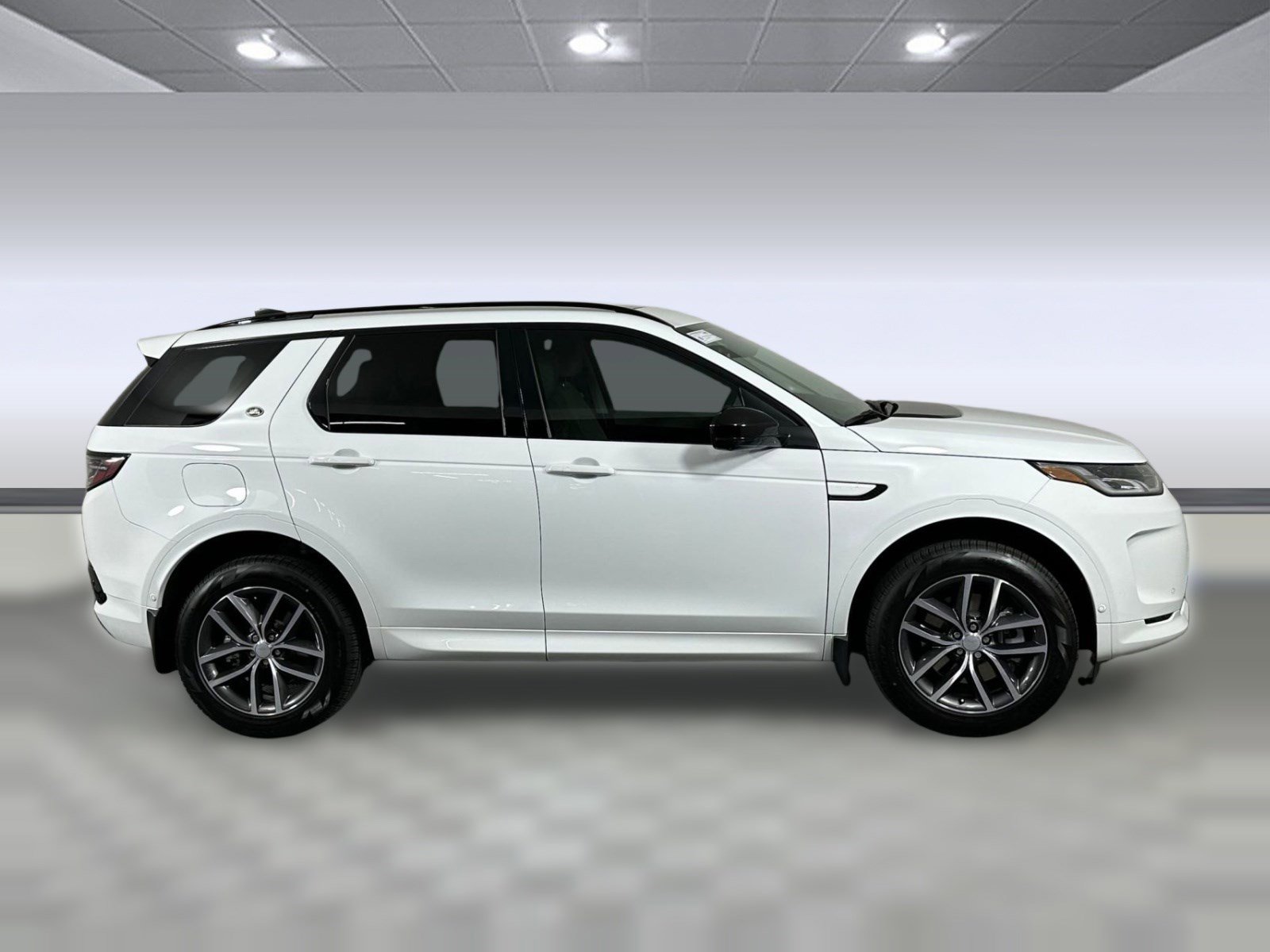 Used 2025 Land Rover Discovery Sport S AWD/4WD image 8