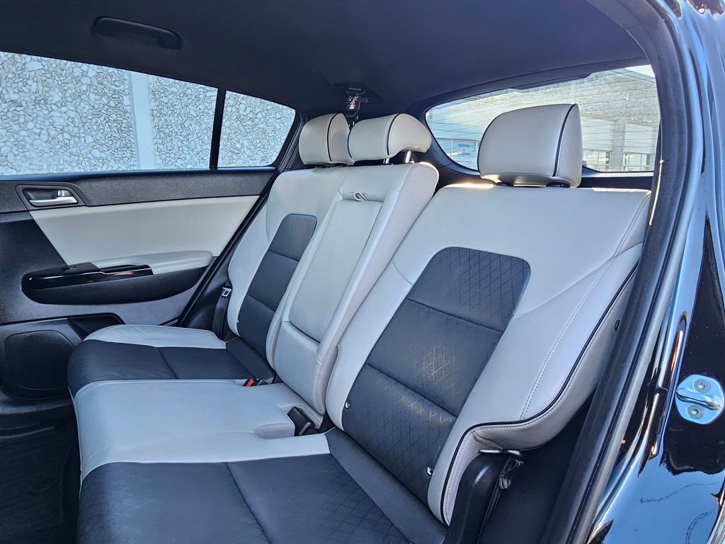 Used 2018 Kia Sportage EX w/ EX Sport Appearance Package image 14