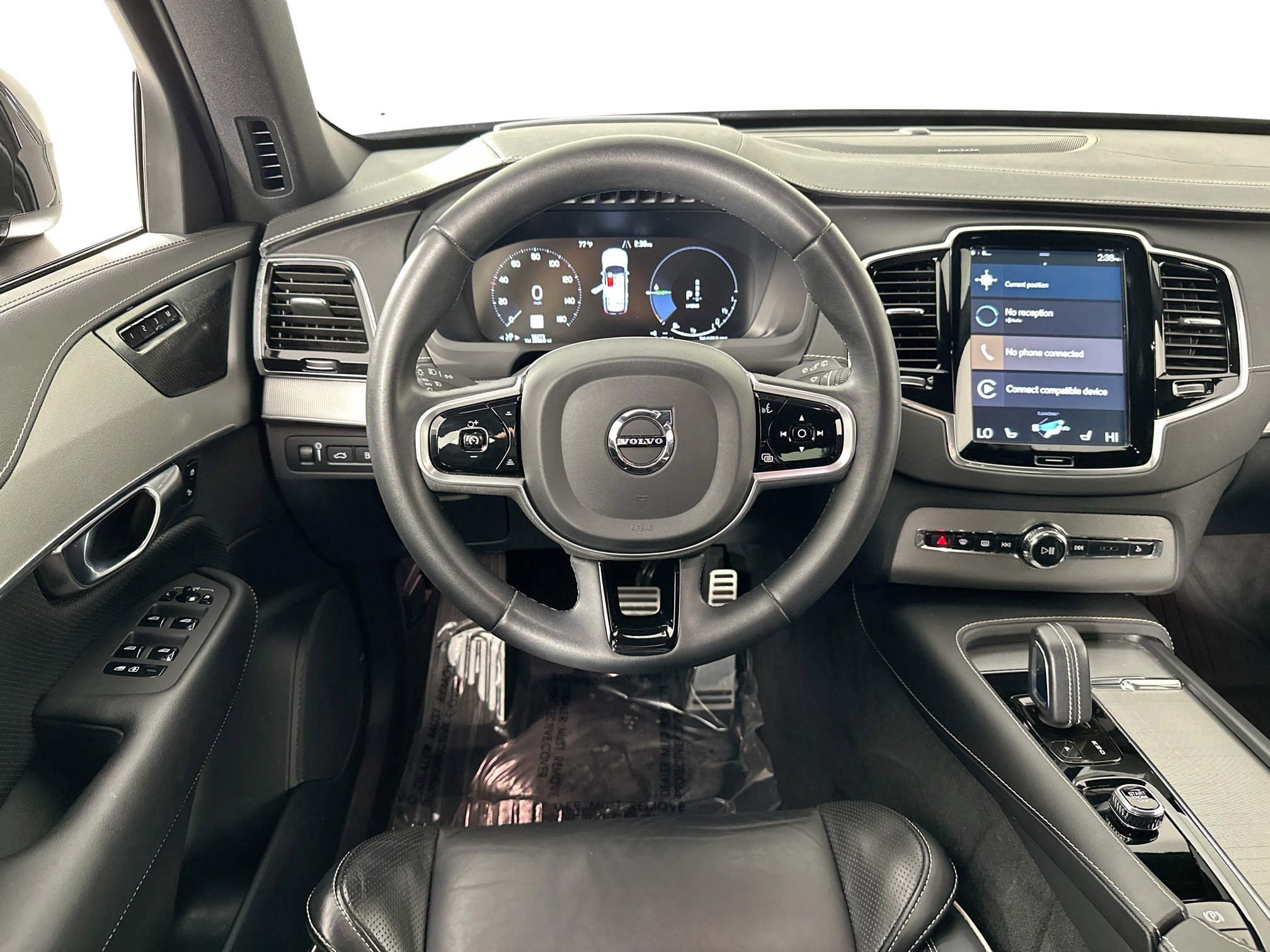 Used 2022 Volvo XC90 T8 R-Design w/ Advanced Package image 23