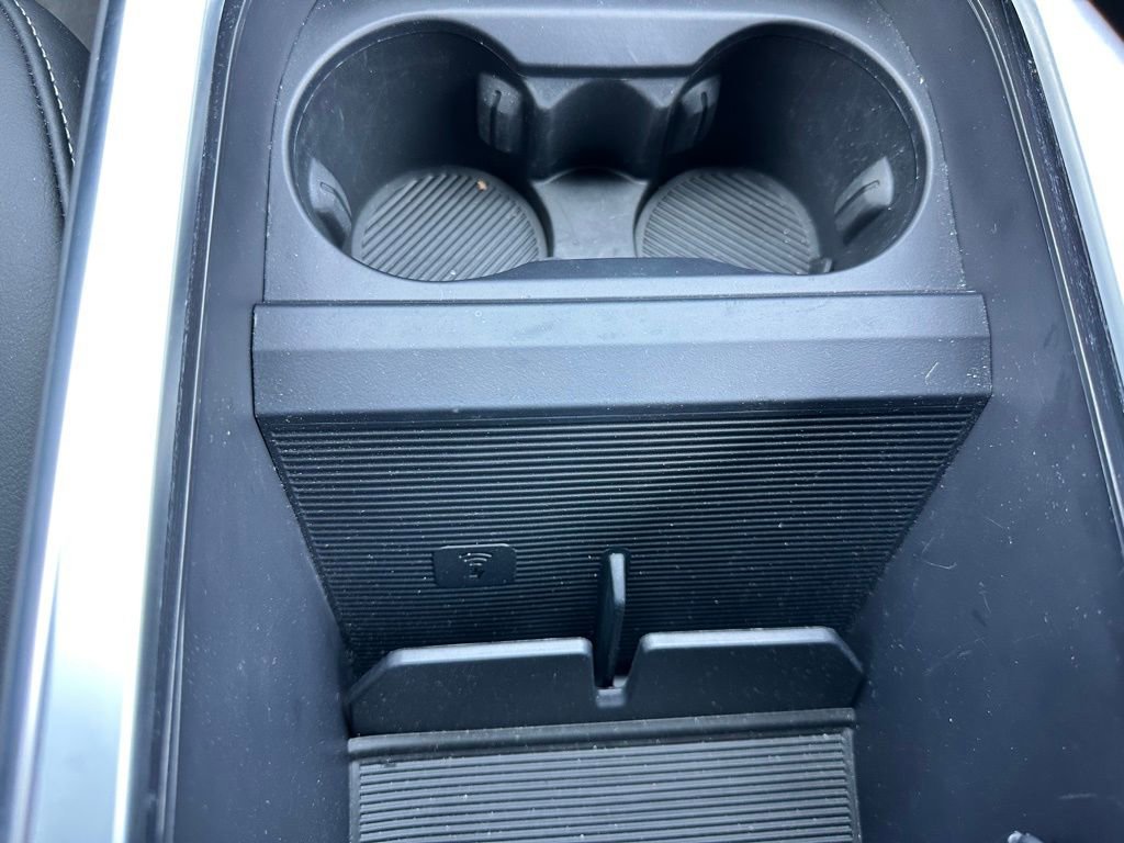 Used 2024 Lucid Air Pure image 23