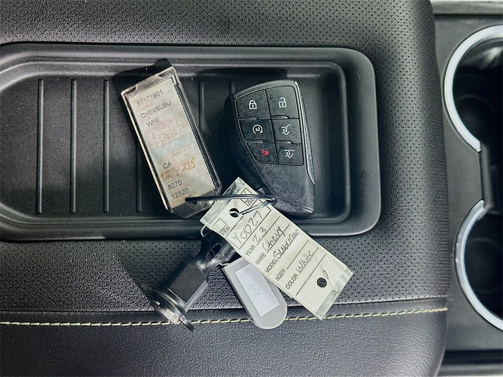 Used 2023 Chevrolet Suburban Premier image 35