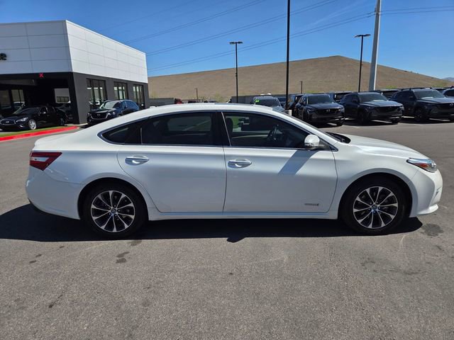 Used 2016 Toyota Avalon XLE Premium image 7