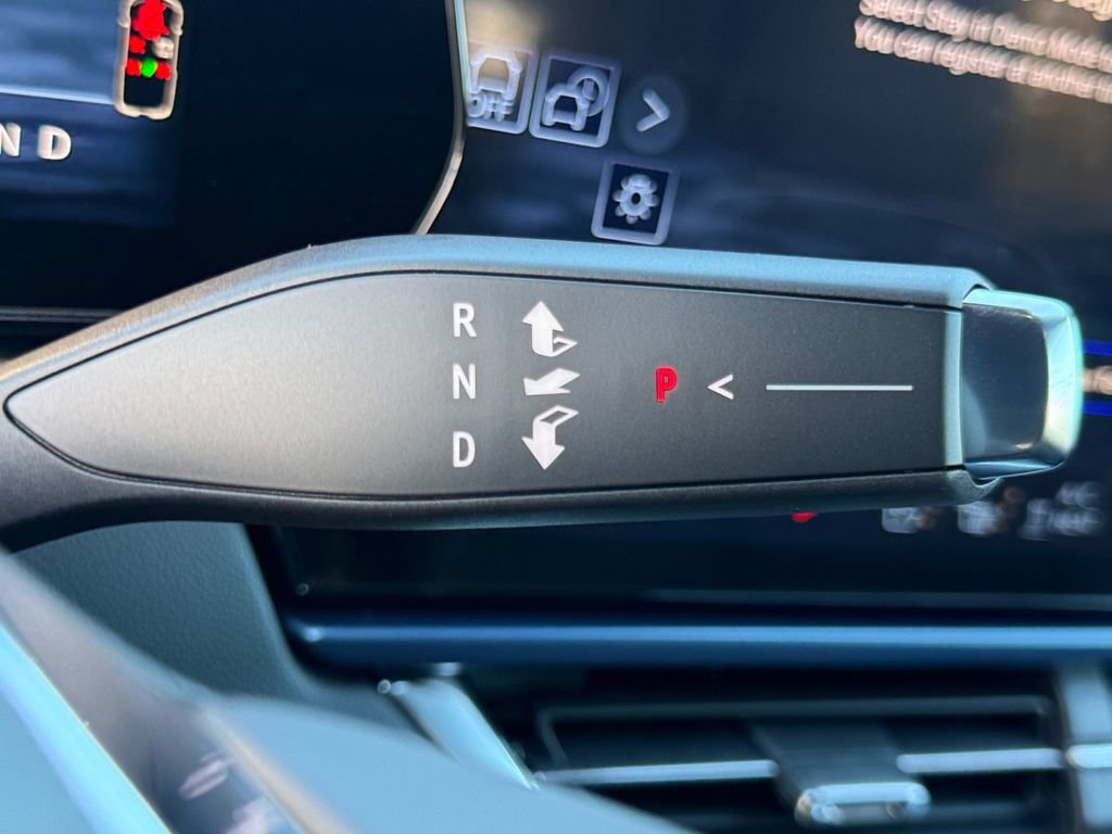 New 2026 Chevrolet Equinox EV LT image 20