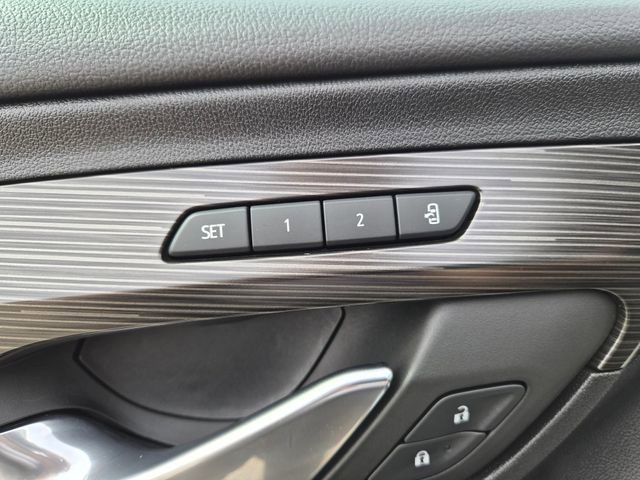 Used 2023 GMC Terrain SLT w/ LPO, Floor Liner Package FWD image 14