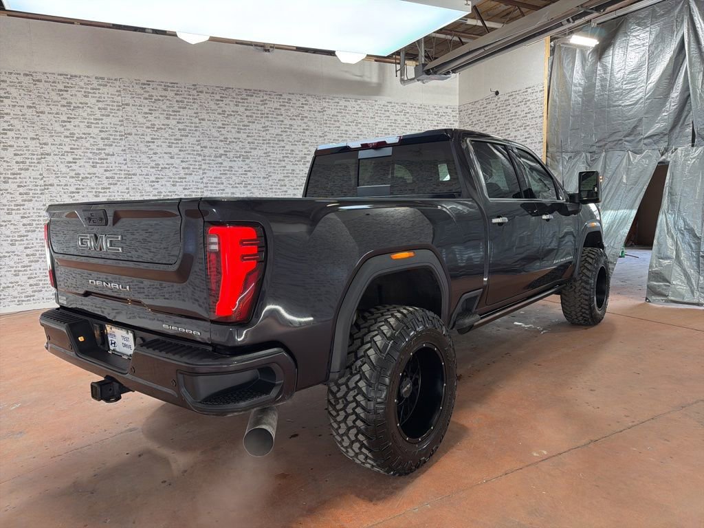 Used 2025 GMC Sierra 3500 Denali Ultimate image 7