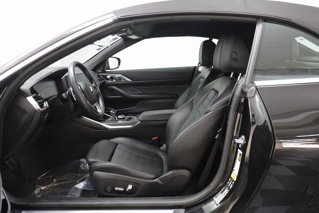 Certified 2022 BMW 430i xDrive Convertible w/ Premium Package image 5