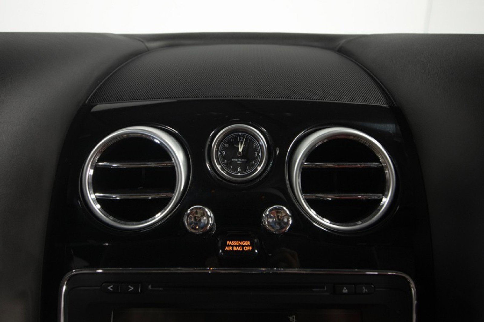 Used 2017 Bentley Continental GT V8 S image 26