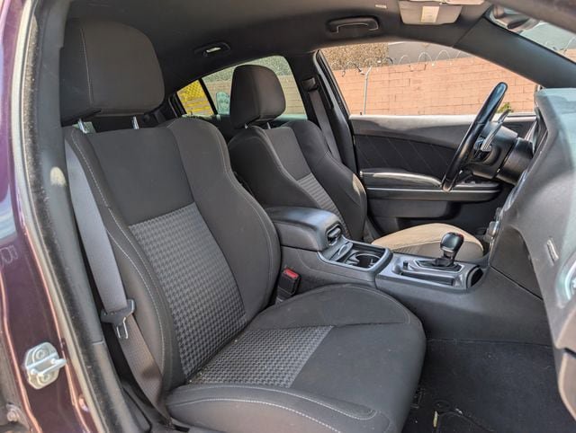 Used 2022 Dodge Charger R/T RWD image 27