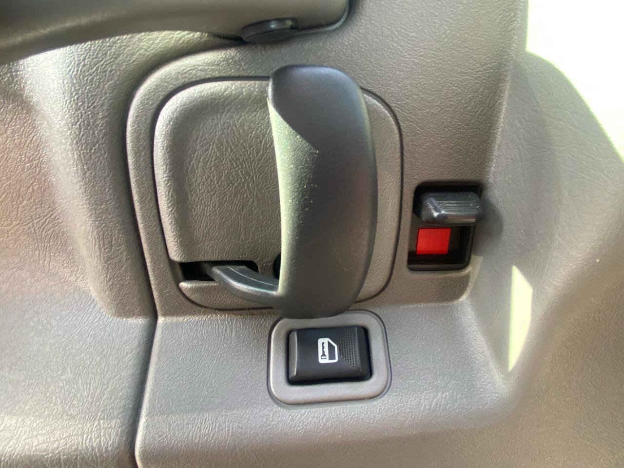 Used 2021 GMC Savana 3500 w/ Power Convenience Package RWD image 26