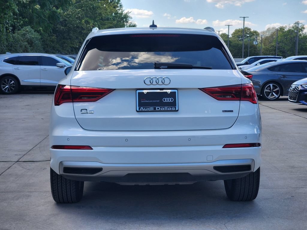 Certified 2024 Audi Q3 2.0T Premium w/ Convenience Package AWD/4WD image 8