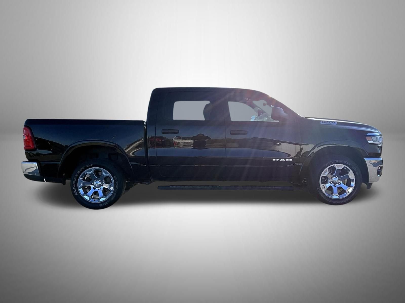Used 2025 RAM 1500 Big Horn AWD/4WD image 4