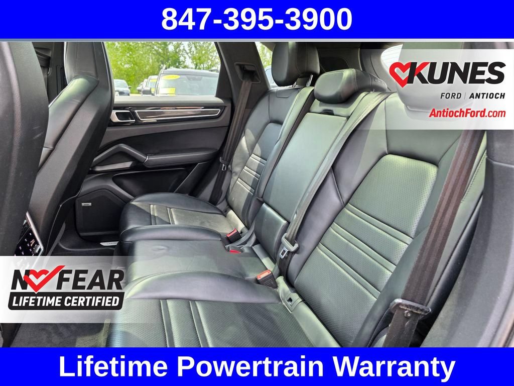 Used 2019 Porsche Cayenne S AWD/4WD image 29