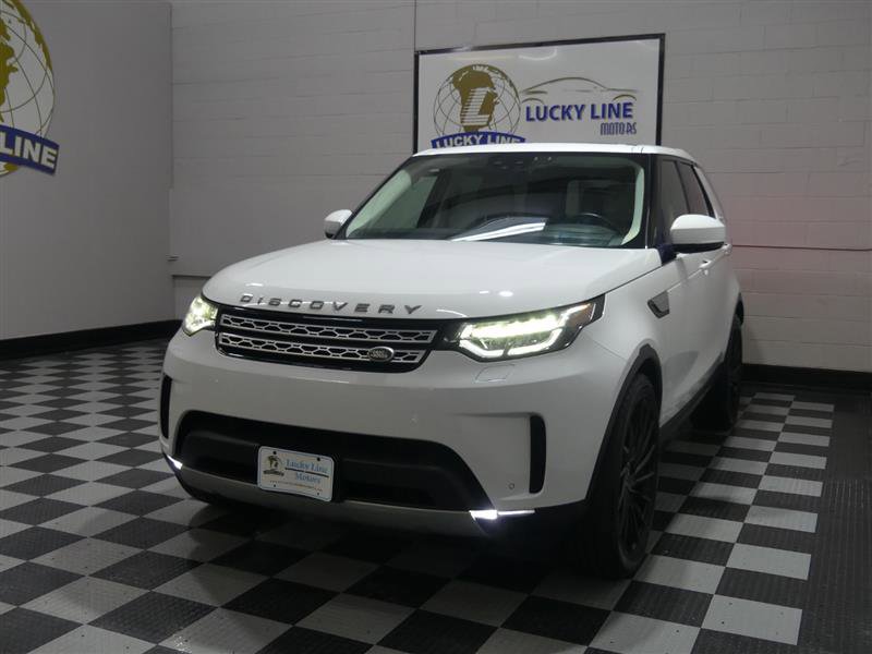 Used 2017 Land Rover Discovery HSE image 4