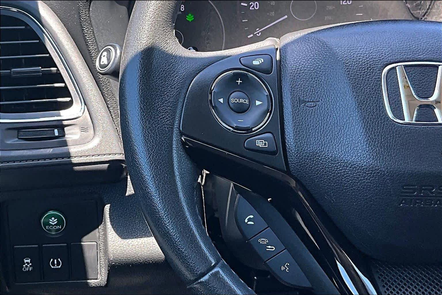 Used 2018 Honda HR-V EX-L image 24