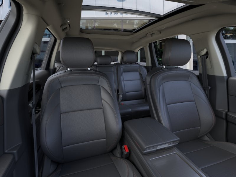 New 2026 Lincoln Nautilus Premier w/ Equipment Group 102A AWD/4WD image 10