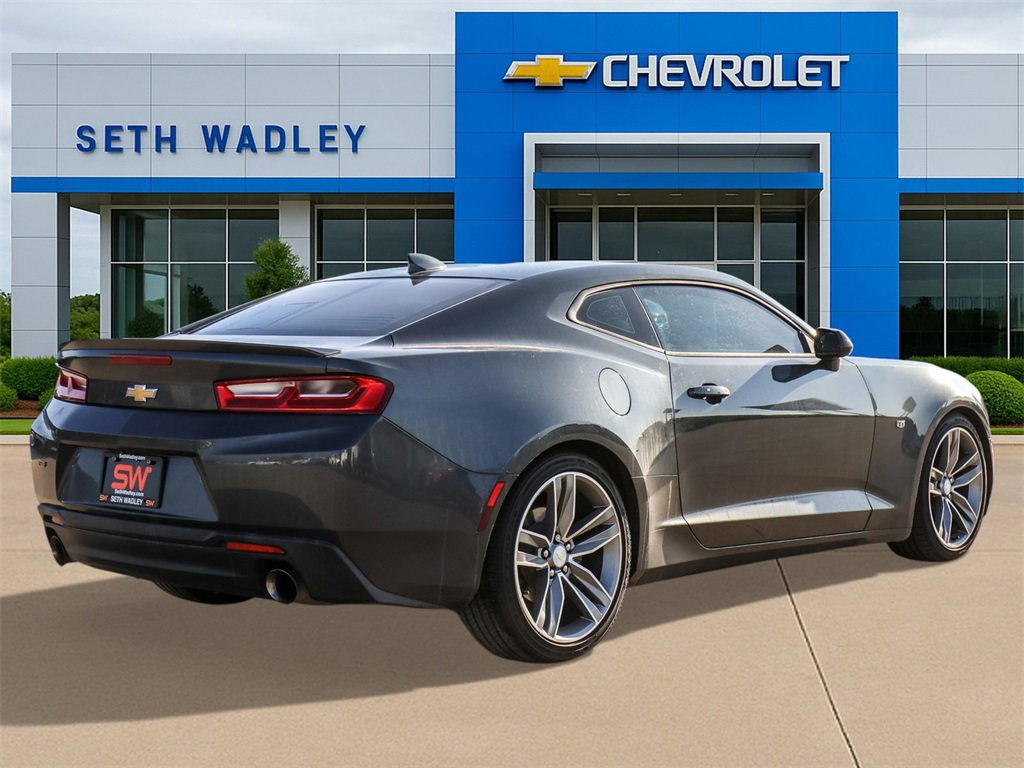 Used 2018 Chevrolet Camaro LT w/ RS Package image 7