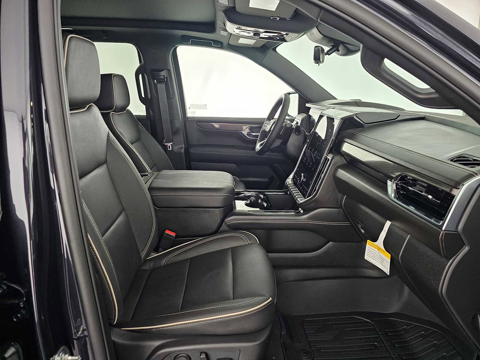 New 2026 GMC Yukon XL Elevation w/ Elevation Premium Package image 10