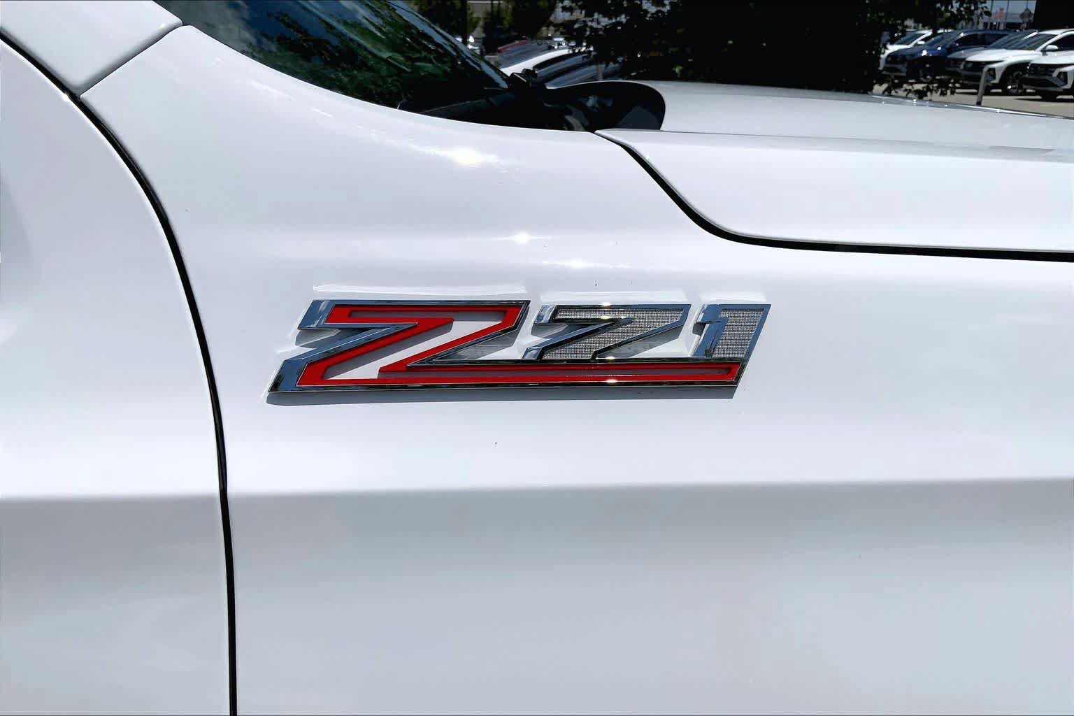 Used 2024 Chevrolet Tahoe Z71 AWD/4WD image 10