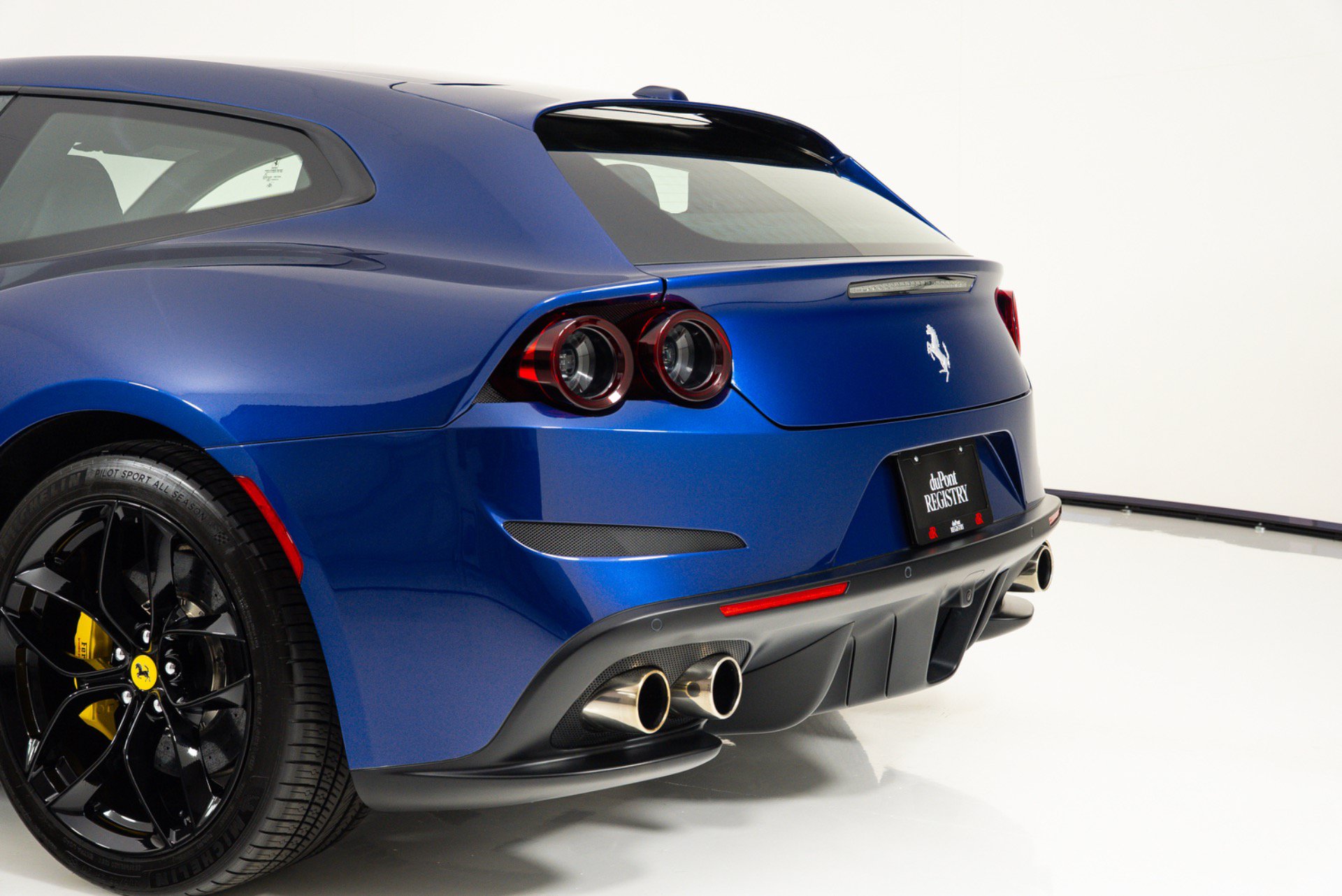 Used 2019 Ferrari GTC4Lusso T RWD image 62
