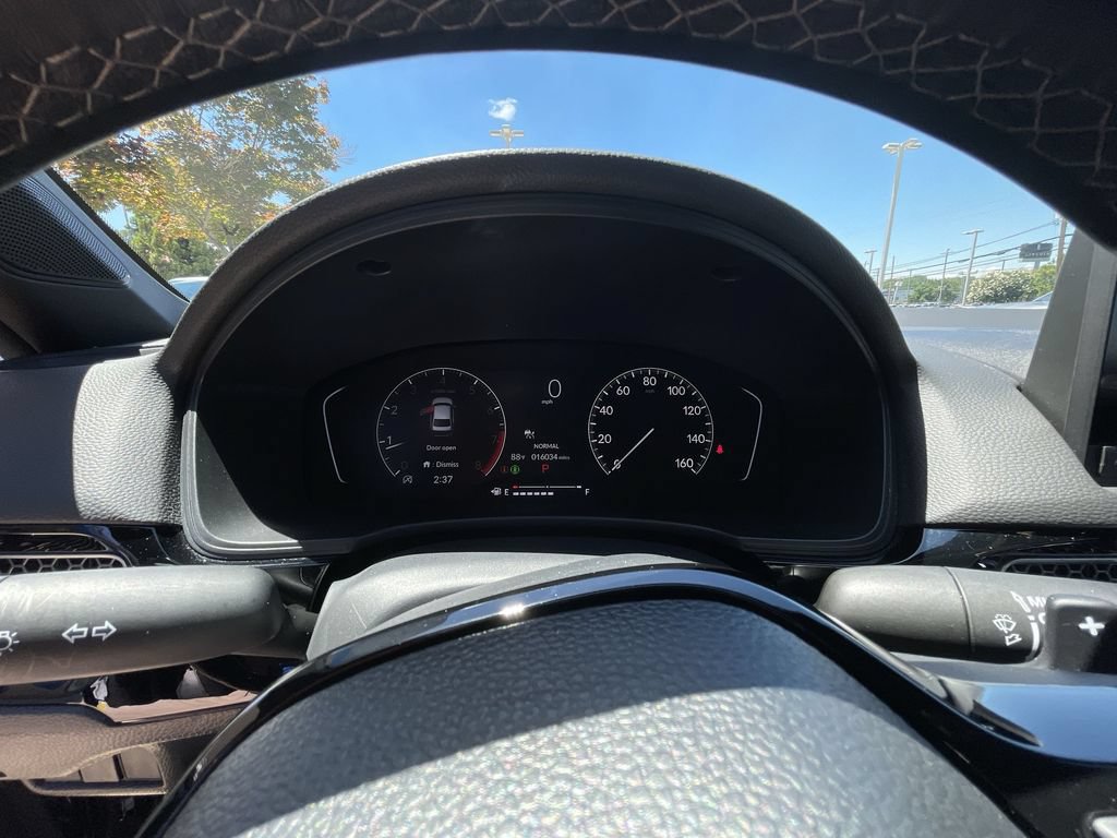 Used 2023 Honda Civic Sport image 11