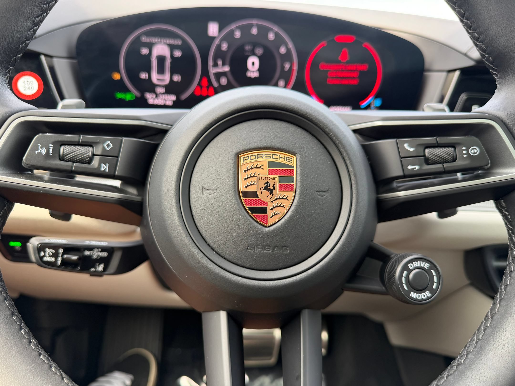 Certified 2026 Porsche Cayenne S AWD/4WD image 11