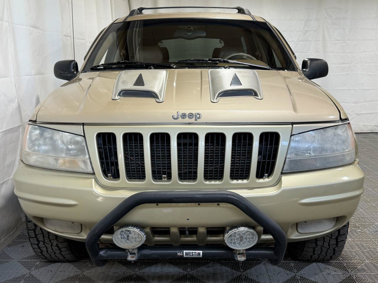Used 1999 Jeep Grand Cherokee Limited AWD/4WD image 2