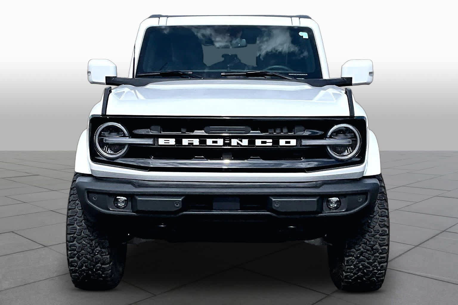 Used 2023 Ford Bronco Outer Banks AWD/4WD image 4