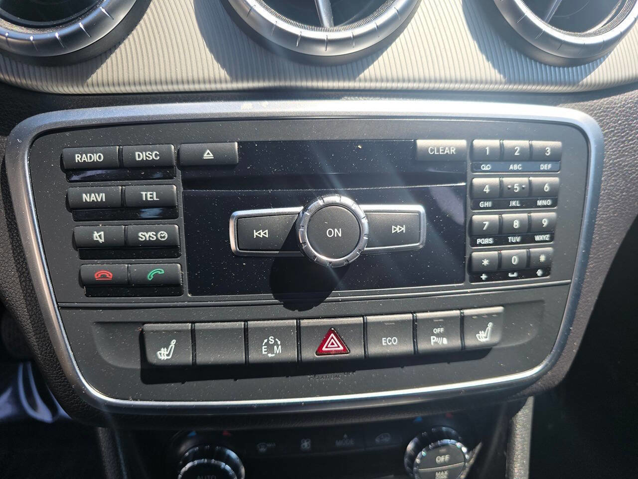 Used 2014 Mercedes-Benz CLA 250 w/ Premium 1 Package image 23