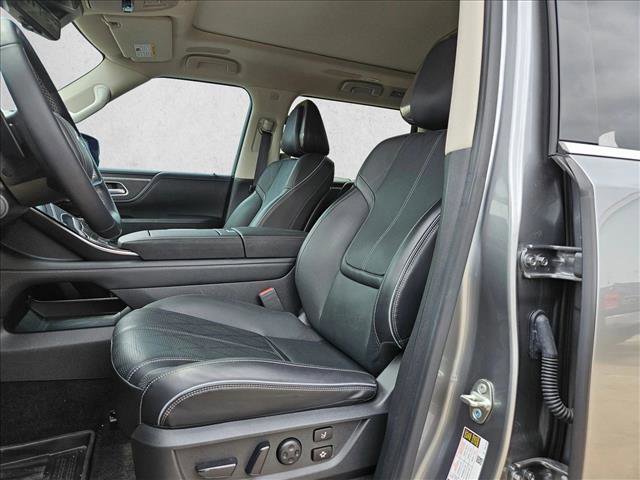 Used 2025 INFINITI QX80 Sensory AWD/4WD image 15