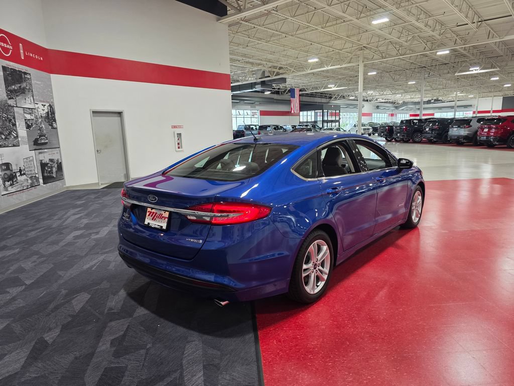 Used 2018 Ford Fusion S FWD image 5