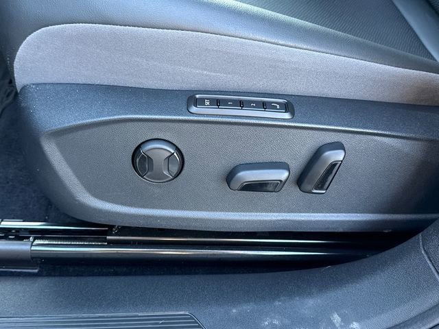 Certified 2023 Volkswagen ID.4 Pro S Plus image 13