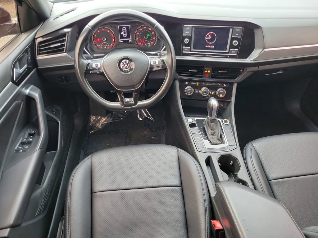 Used 2019 Volkswagen Jetta R-Line image 17