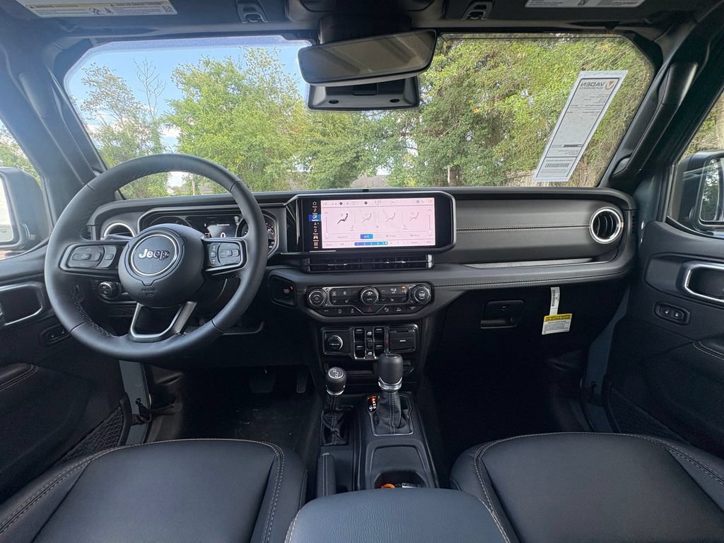 New 2026 Jeep Gladiator Sport AWD/4WD image 13