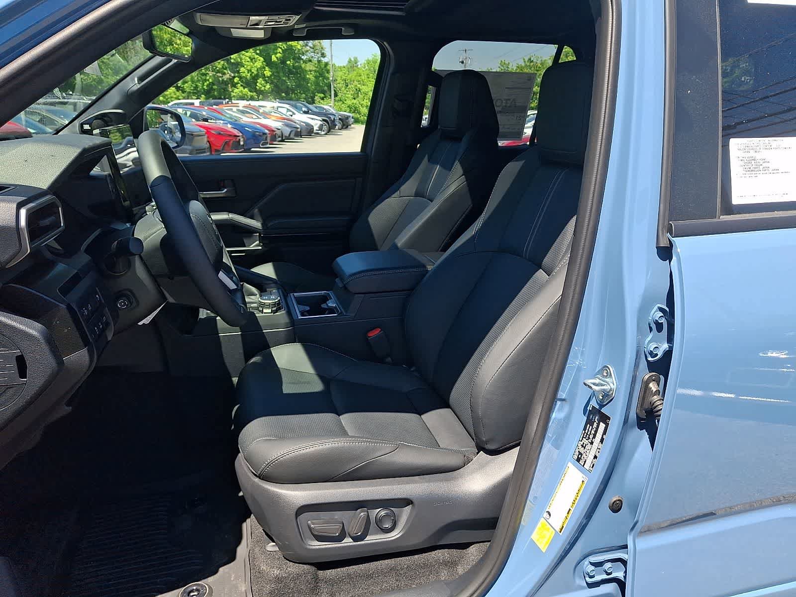New 2026 Toyota 4Runner Limited AWD/4WD image 11