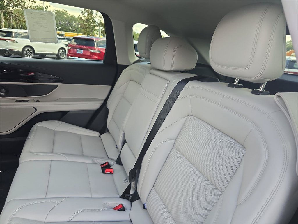 New 2026 Lincoln Nautilus Premier w/ Equipment Group 102A AWD/4WD image 11