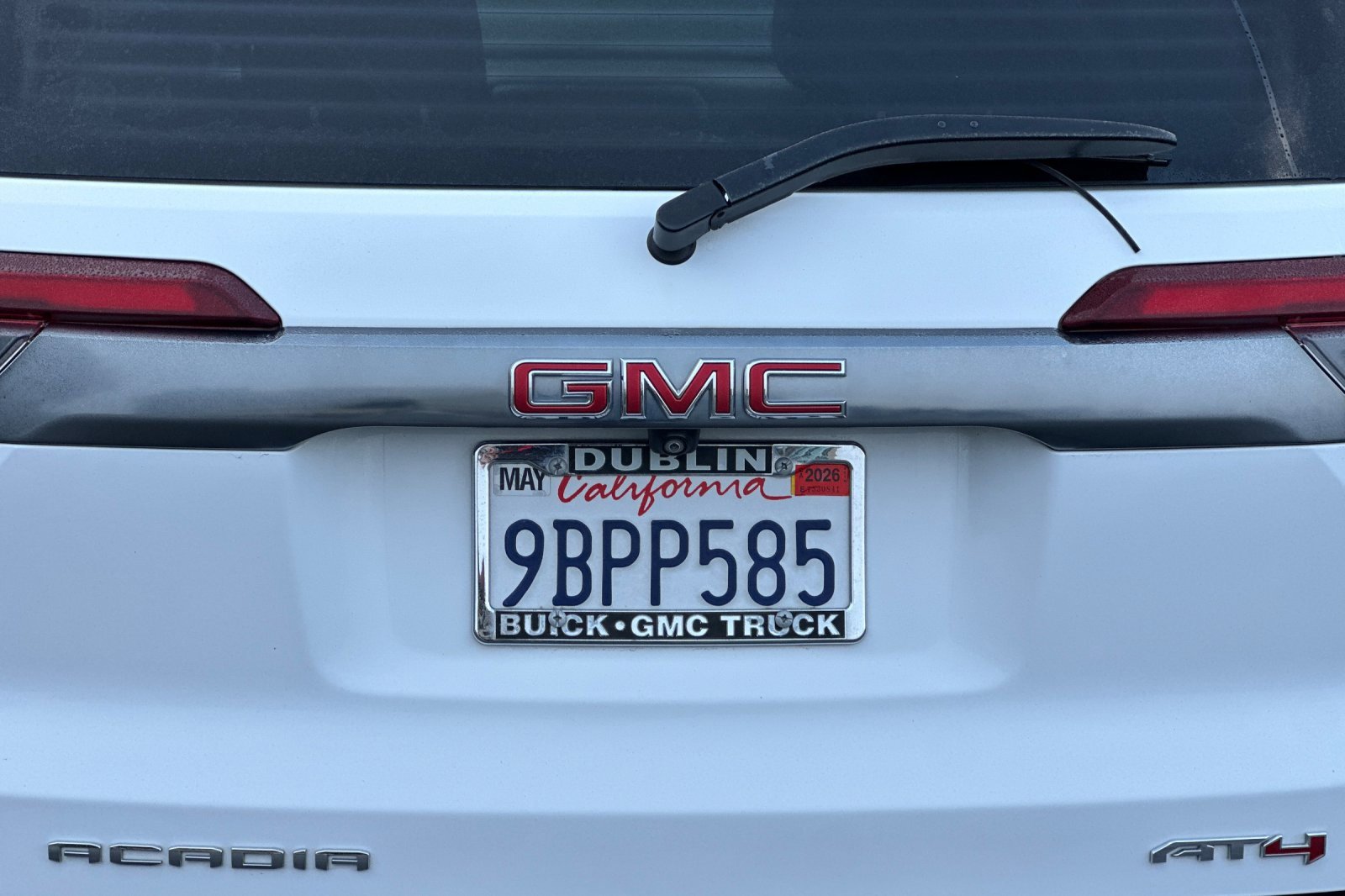 Used 2022 GMC Acadia AT4 w/ Technology Package image 53