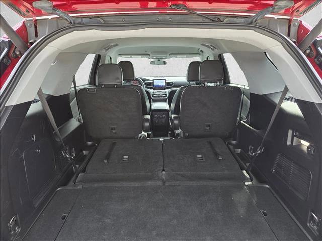 Used 2021 Ford Explorer XLT w/ Equipment Group 202A image 25