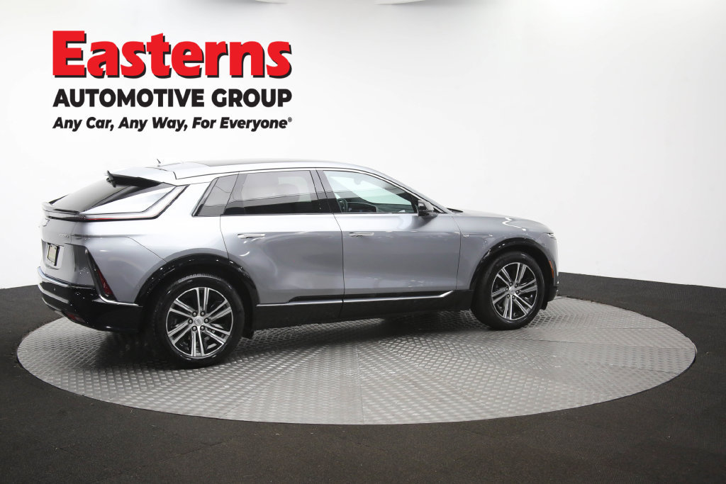 Used 2024 Cadillac Lyriq Luxury AWD/4WD image 49
