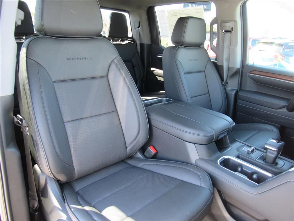New 2026 GMC Sierra 1500 Denali w/ Denali Reserve Package AWD/4WD image 9