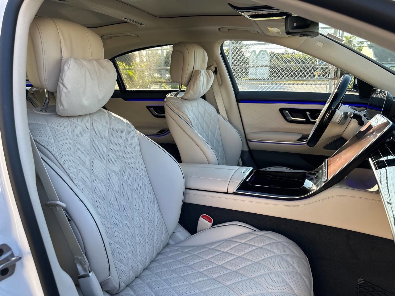 Used 2025 Mercedes-Benz S 580 4MATIC Sedan image 13