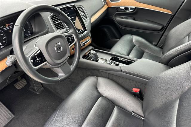 Certified 2021 Volvo XC90 T8 Inscription Expression w/ Protection Package Premier image 9
