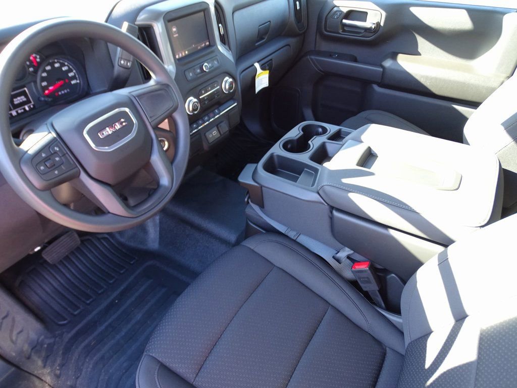 Used 2025 GMC Sierra 1500 Pro w/ Pro Value Package image 7