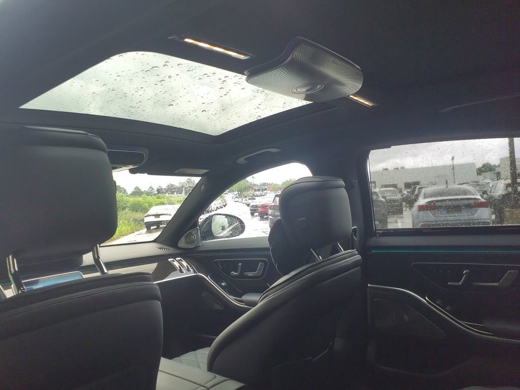 Used 2024 Mercedes-Benz S 580 4MATIC Sedan image 21
