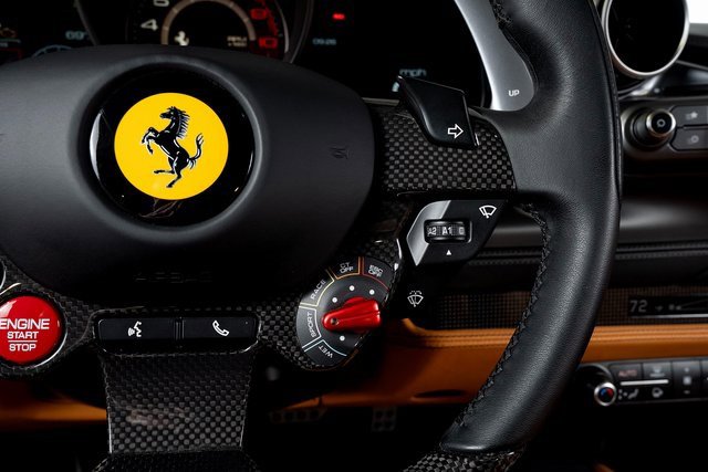 Used 2020 Ferrari F8 Tributo image 33