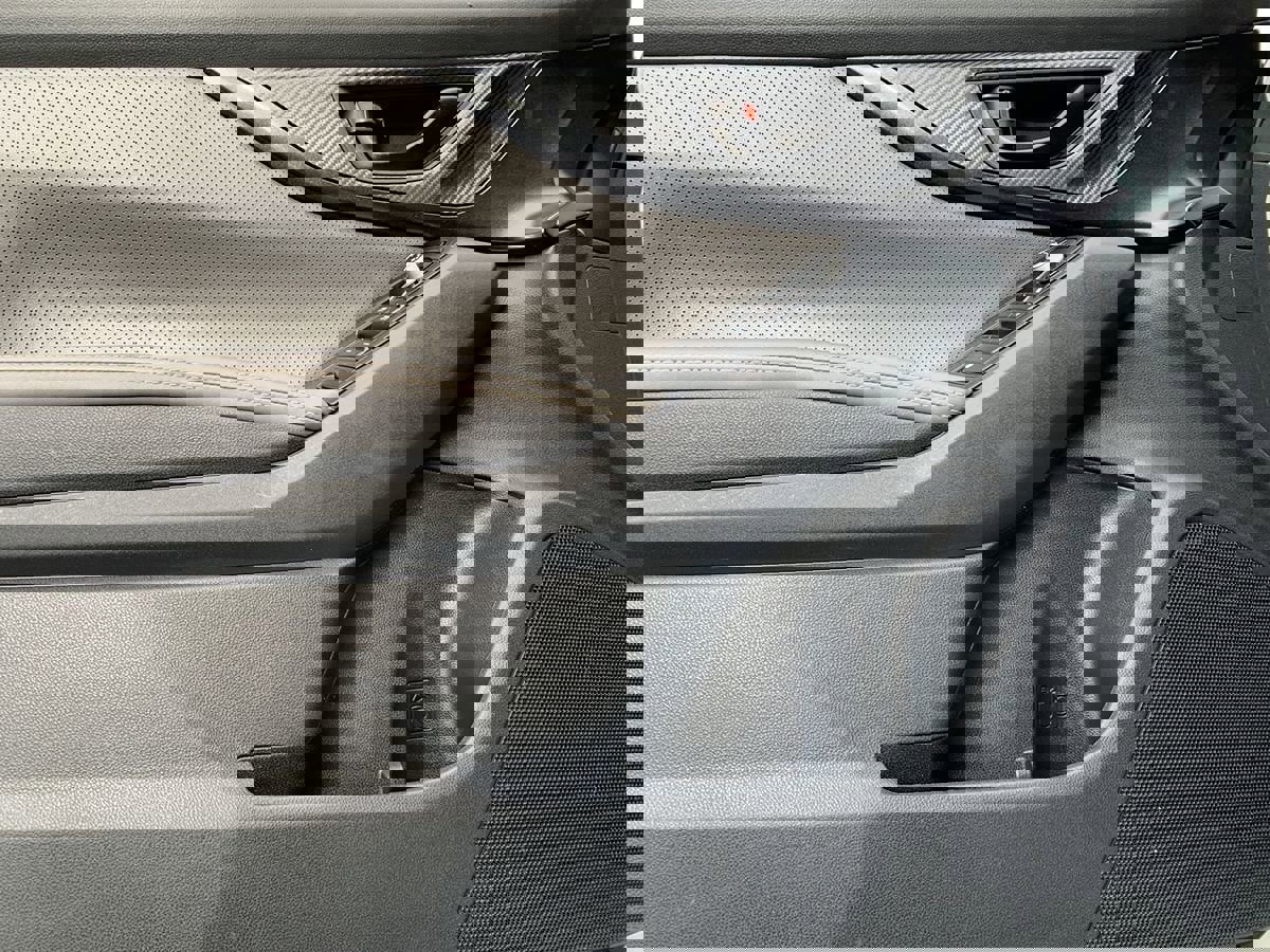 Used 2022 Subaru Crosstrek 2.5i Sport w/ Moonroof Package image 15