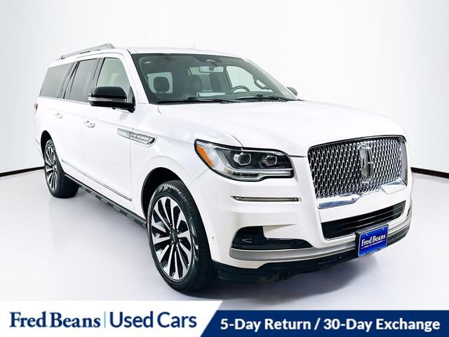 Certified 2023 Lincoln Navigator L Reserve AWD/4WD image 1